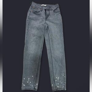 Levi's-Stylish Gray Women's Jeans, excellent condition
